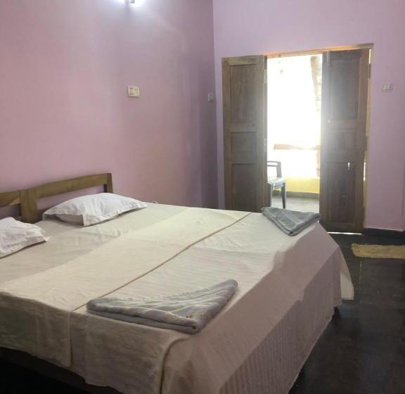 فندق Thomas Beach Guesthouse