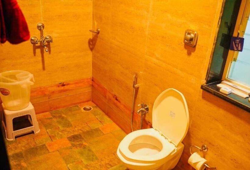 호텔 Waves Rooms By 29bungalow