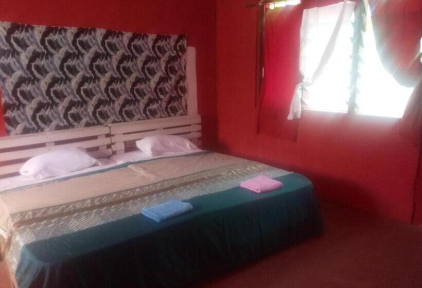 بنسيون Spanish Cottage Home Lodge