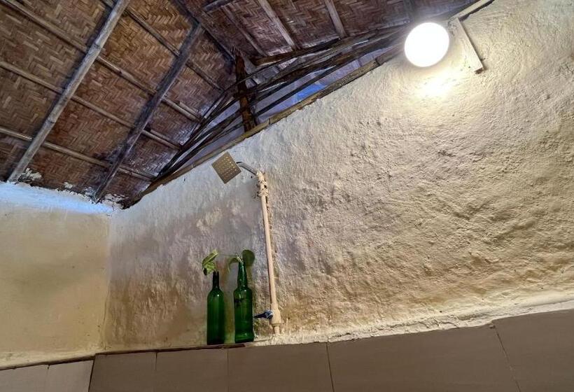 استراحتگاه Wake Park Goa