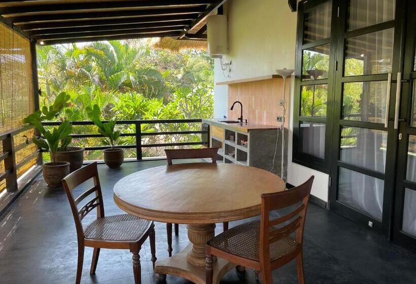 Bed and Breakfast Villa Rawarawa