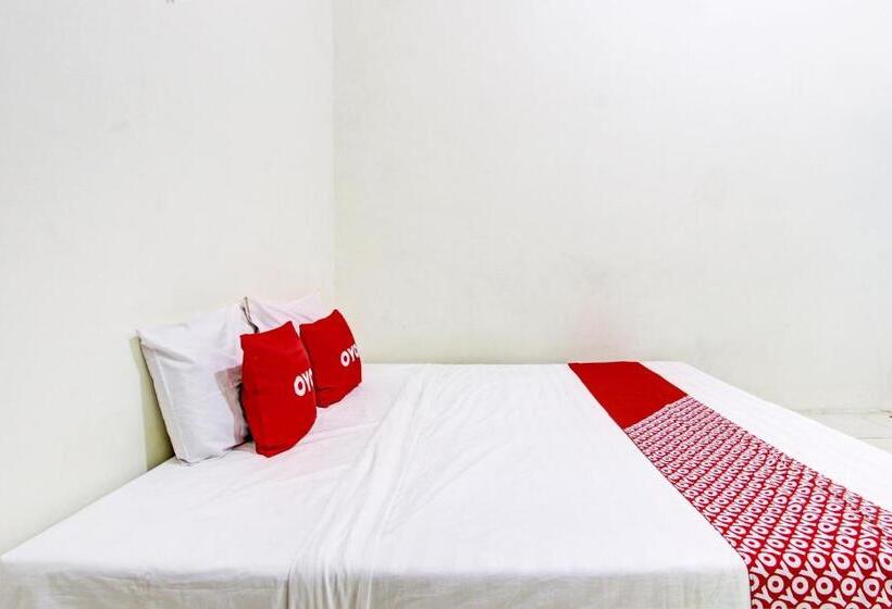 فندق Oyo 93208 Guest House Cemara 2
