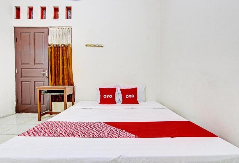 فندق Oyo 93208 Guest House Cemara 2