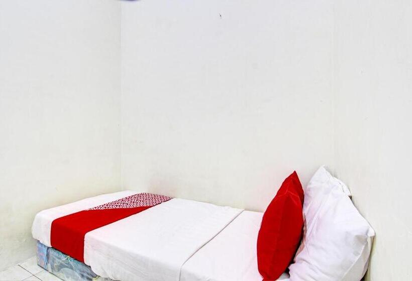 فندق Oyo 93208 Guest House Cemara 2