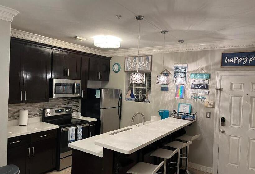 Jjs Beach Condo