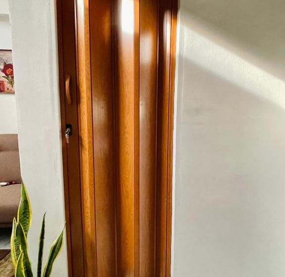 膳宿费 Andro S Loft Near General Santos City Airport