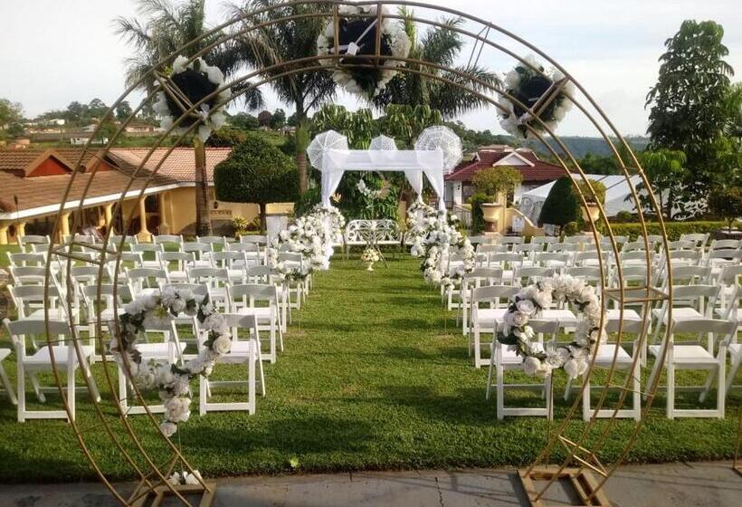 Курорт Seme Exotic Events @ Accommodation