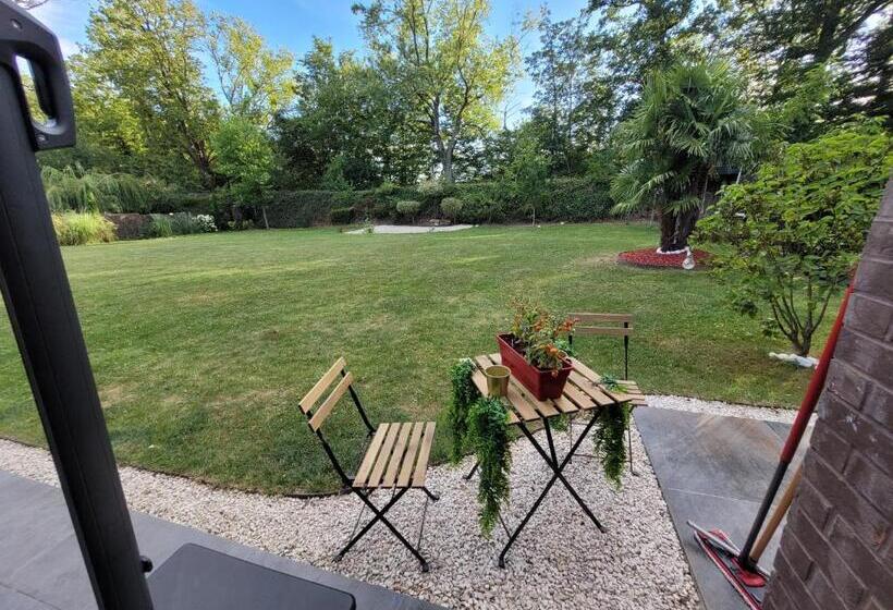 Bed and Breakfast Chambres Chez L Habitant Villa De Luxe