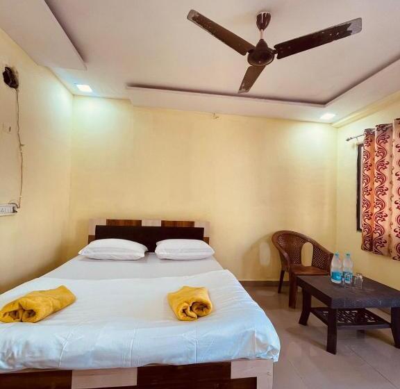 膳宿费 Namaste Nirvana Guest House