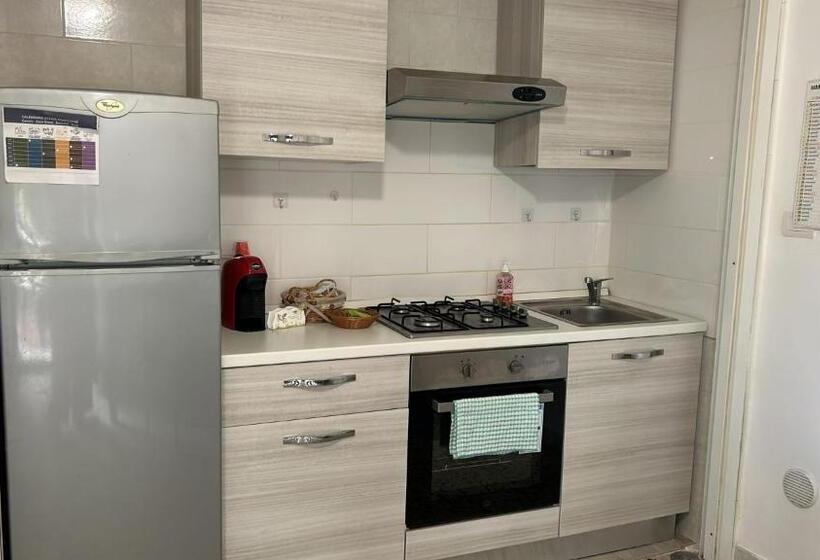تختخواب و صبحانه Casa Di Cri