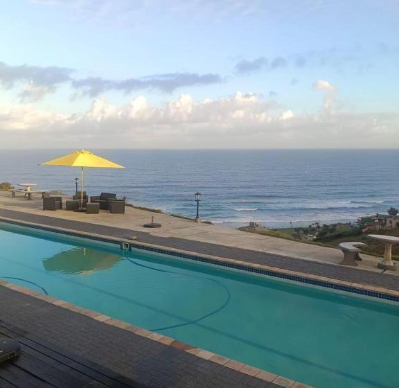 مبيت وإفطار Green Fields Hotel, Coffee Bay