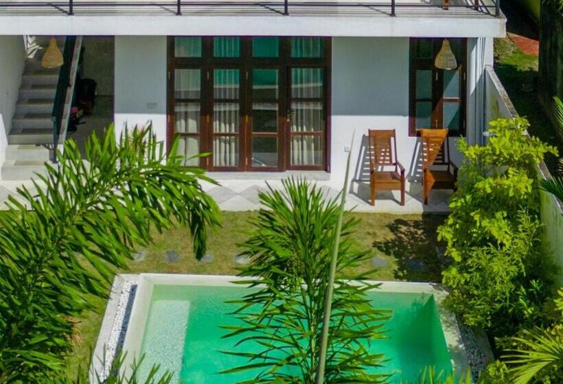 צימר Marshmellow Surf Villa With Pool   Sri Lanka