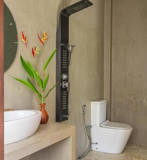 צימר Marshmellow Surf Villa With Pool   Sri Lanka