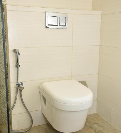 استراحتگاه De Falcon Beach Goa Candolim