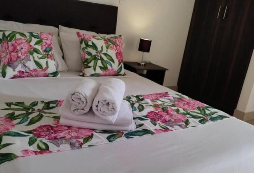 فندق La Comarca Lodge