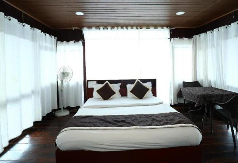 渡假胜地  Coorg Tree House