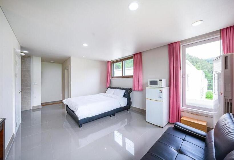 渡假胜地  Die Pause Pool Villa Pension