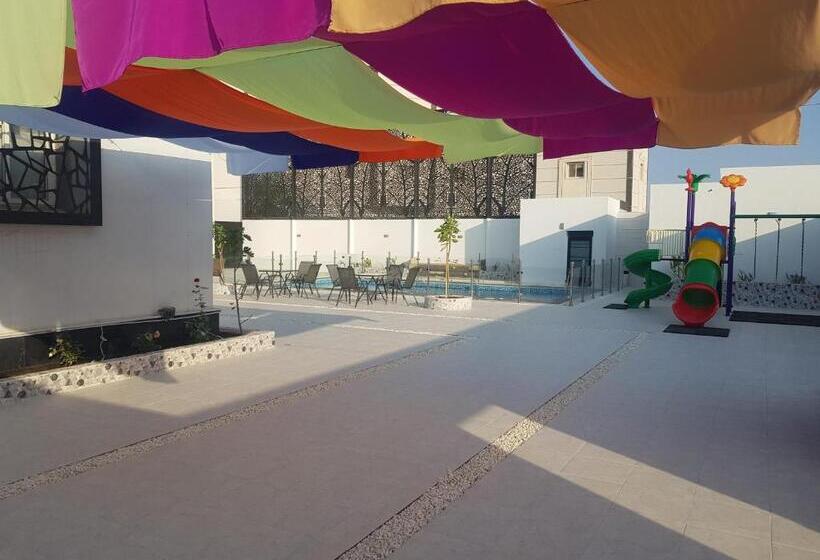 استراحتگاه مورايا Murraya