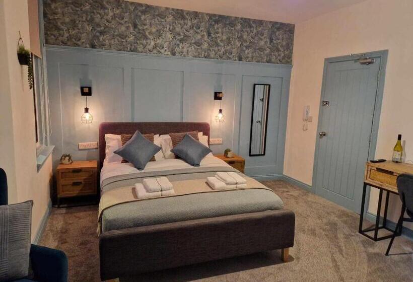 The Coastal Hideaway