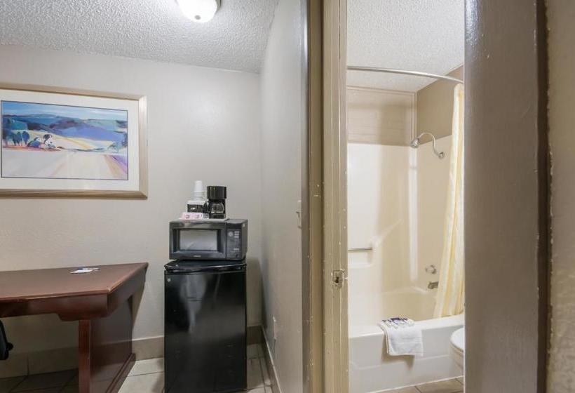 ホテル Americas Best Value Inn Woodward At 8th St
