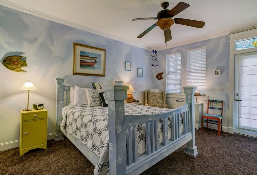 فندق Anchor Inn Nsb Bed And Breakfast