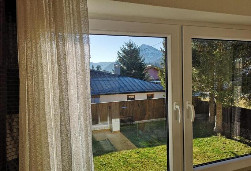 호텔 Bed & Breakfast Der Tiroler