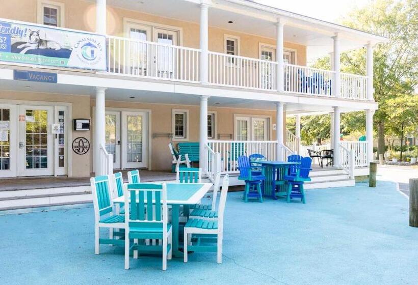 فندق Canalside Inn