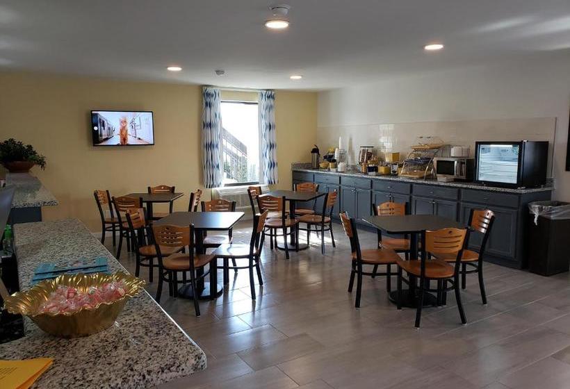 ホテル Days Inn By Wyndham Cape Carteret