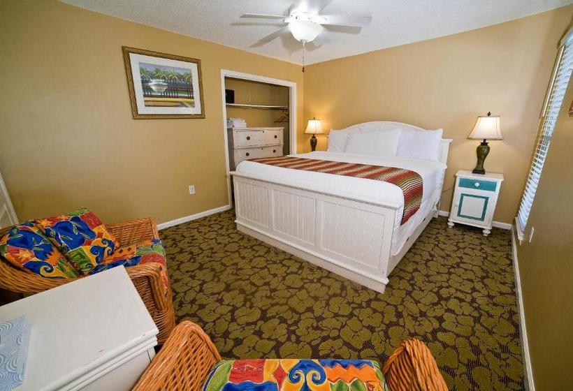 هتل Desoto Beach Bungalows