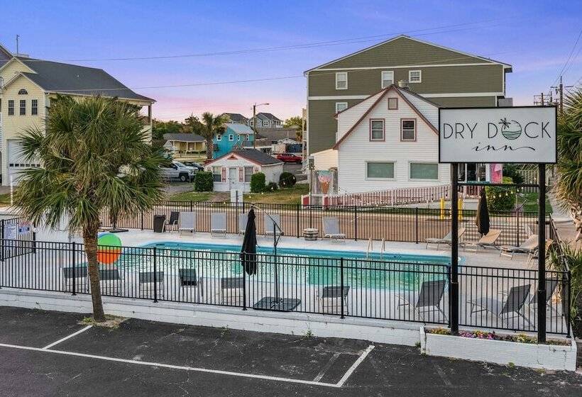 ホテル Dry Dock Inn