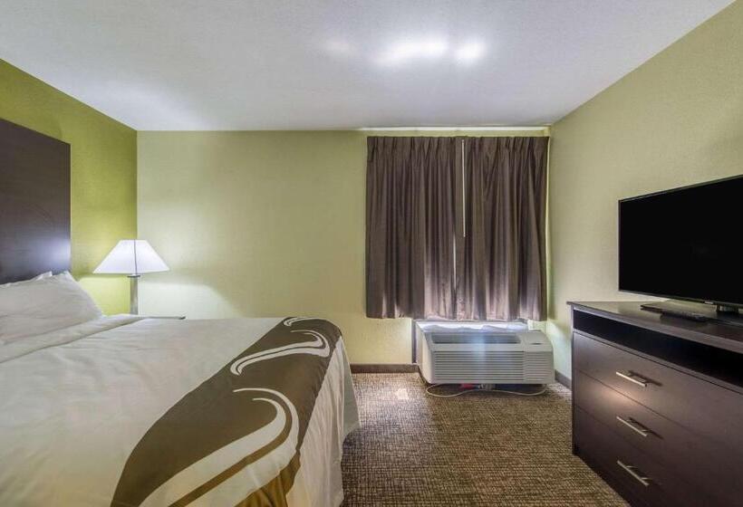 Отель Quality Inn & Suites University Area