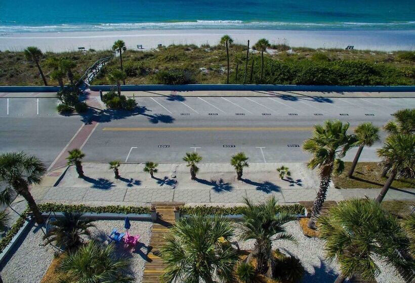 فندق Sabal Palms Inn