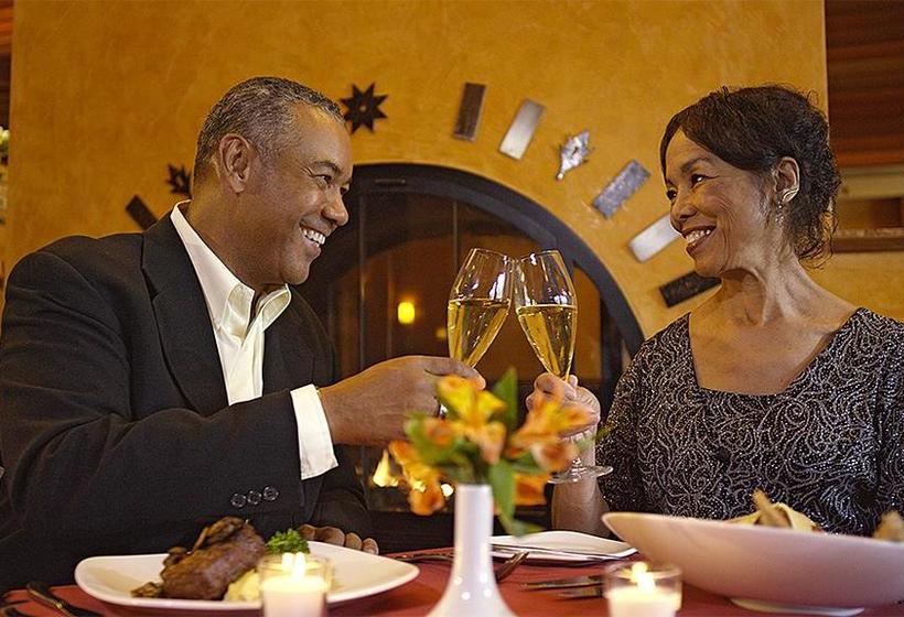 בית מלון כפרי Soaring Eagle Casino And Resor