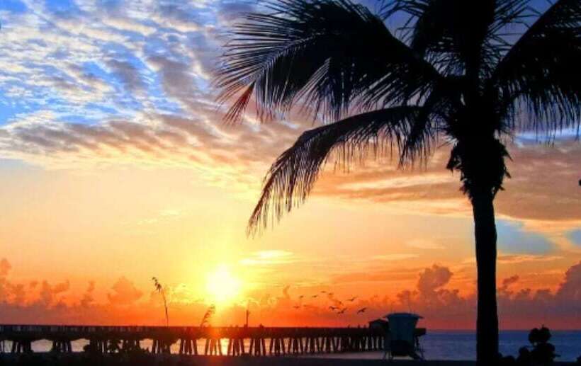 فندق Sun Dek Beach House