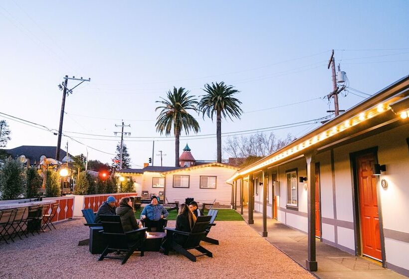 Отель Viking Inn