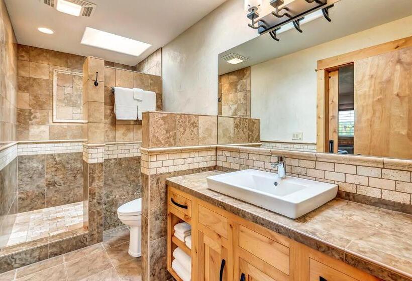 هتل Wall Street Suites