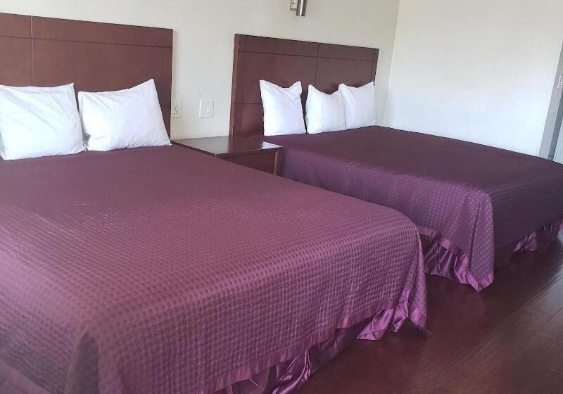 فندق Travelodge By Wyndham Fairplex Pomona