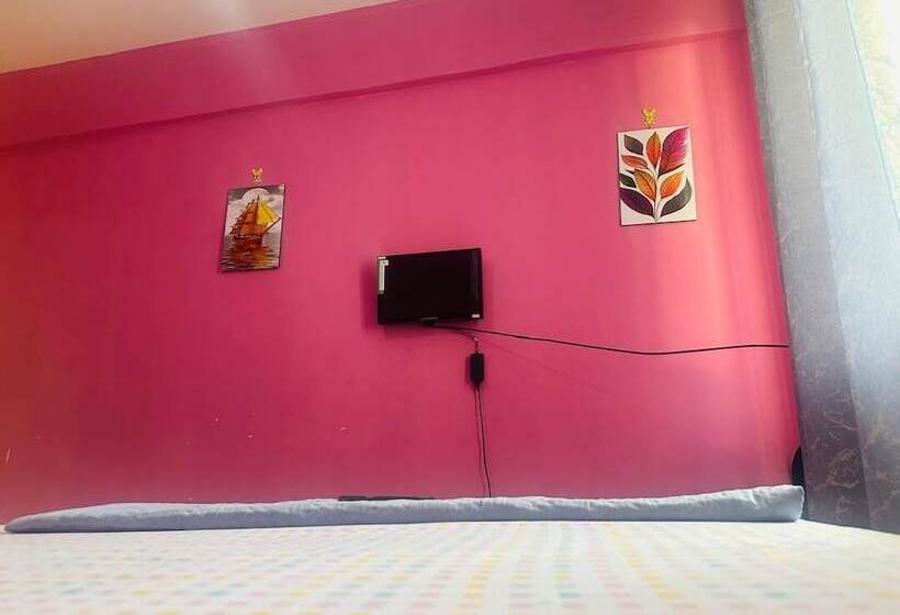 בית מלון כפרי Delux