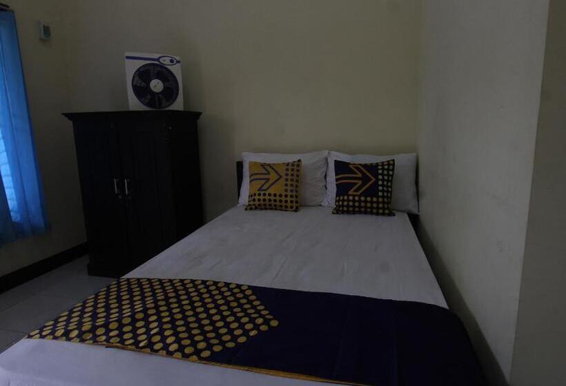 فندق Oyo Life 93155 Wisma Sarah