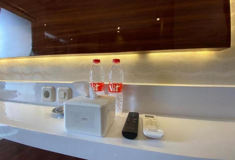 هتل Shero Transpark Bekasi