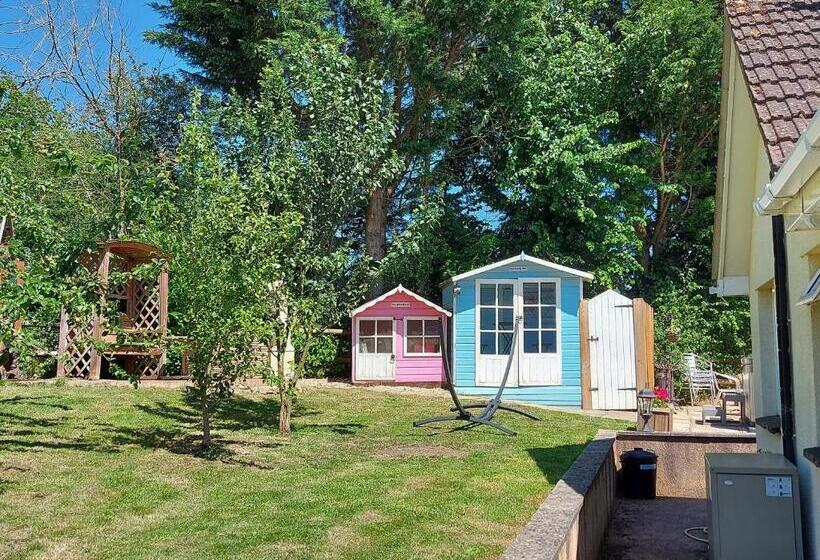 펜션 Hot Tub Hideaway