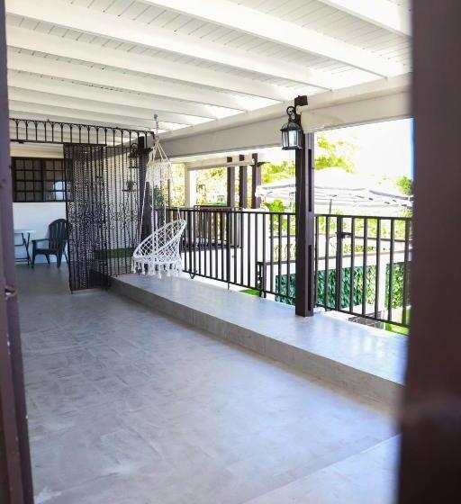 پانسیون Room In House   Pr Private Rm8 2 Beds 1 3ppl Gated Keypad Parking