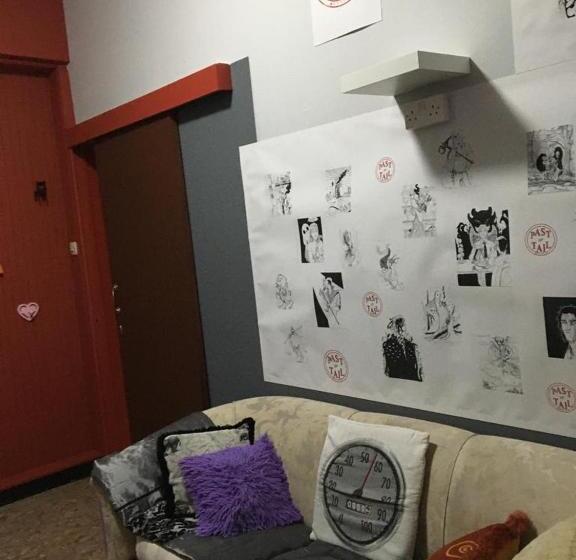 Noer Hostel
