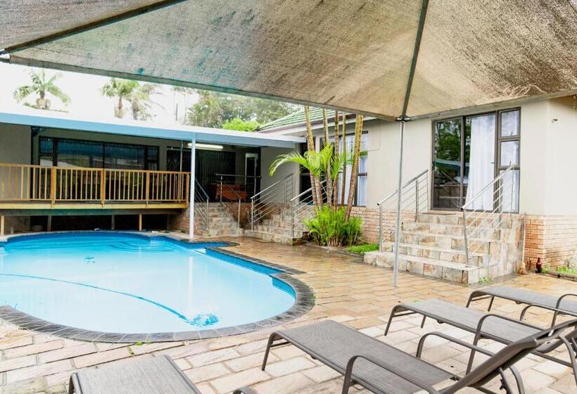 Bed and Breakfast Sapphire Guesthouse