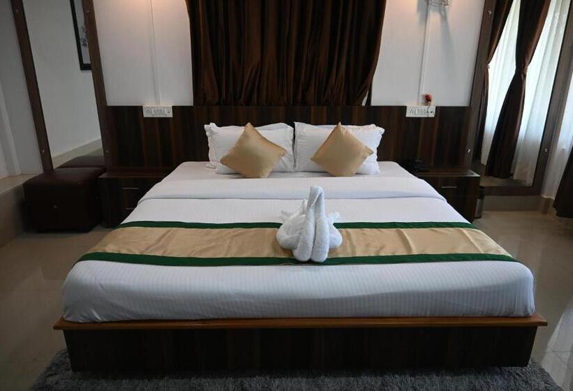 Green Gold Resort