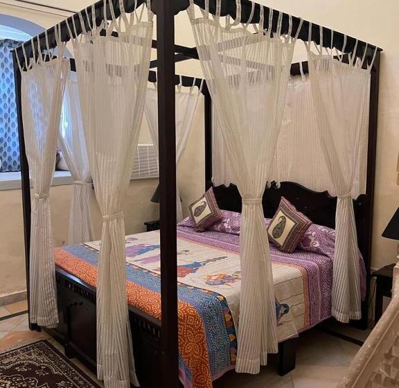 فندق Castle Alsisar