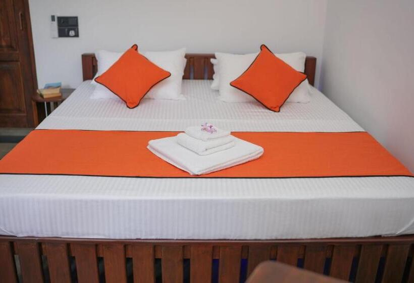 فندق Coffee Shade