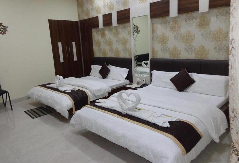 בית מלון כפרי Prakshi Palace Datia