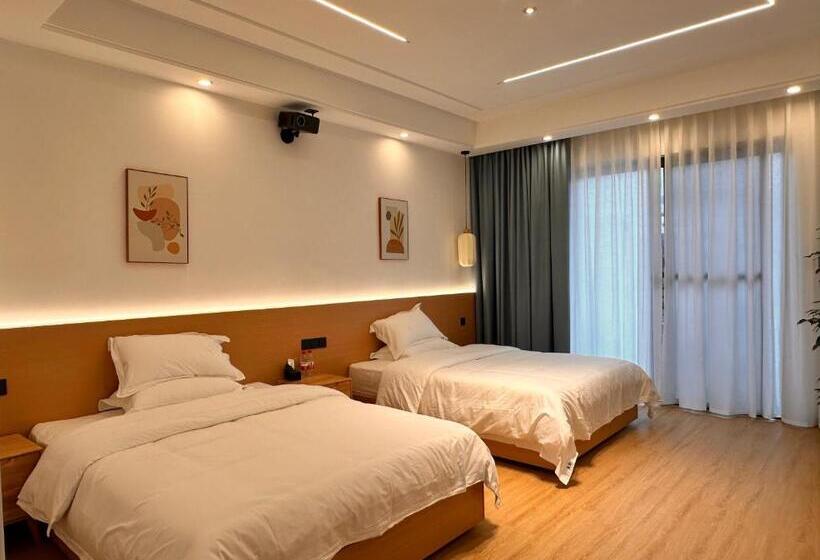 호텔 Slowdown Hostel Wulong