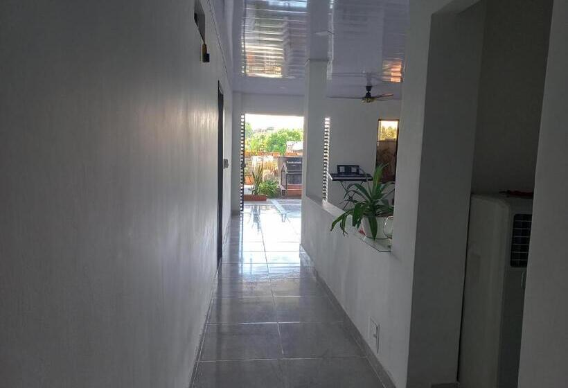 پانسیون Casaspa